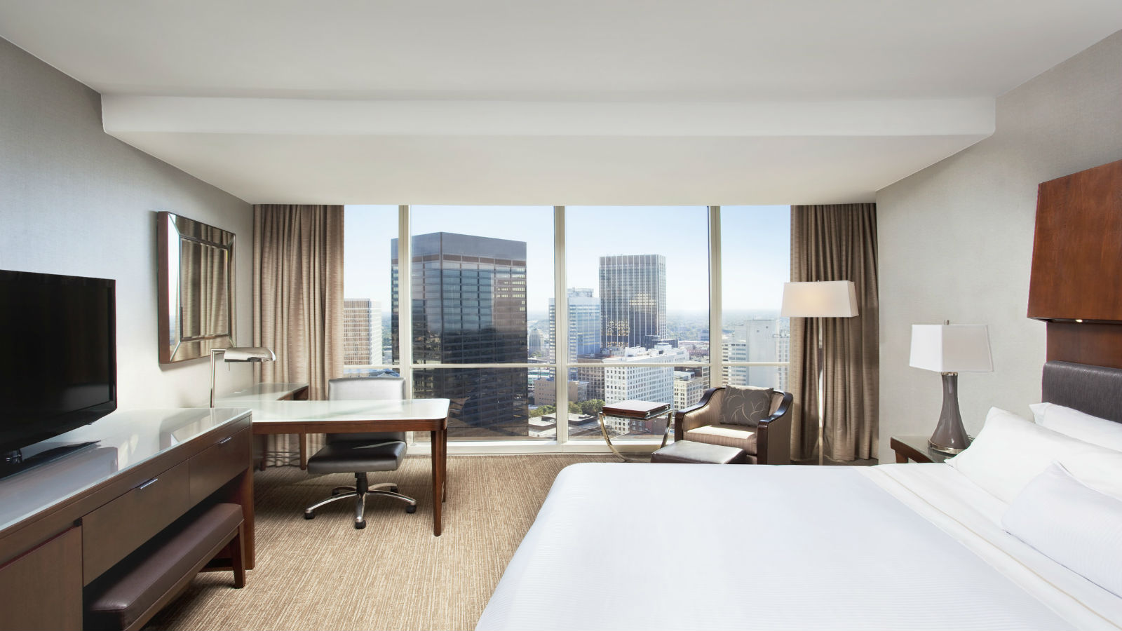 Downtown Atlanta Hotel | The Westin Peachtree Plaza, Atlanta